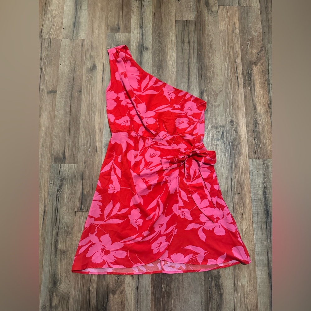 Cupshe Red and Pink Floral One Shoulder Dress